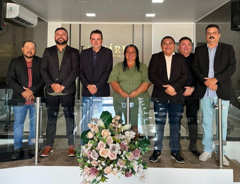 Mais uma reuni�o ordin�ria da c�mara de Malta-PB foi realizada na manh� da �ltima sexta-feira, dia 10 de Abril